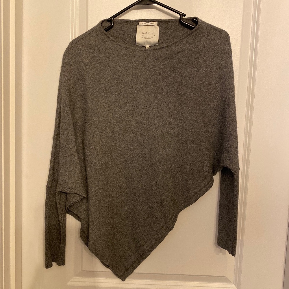 Grey sweater